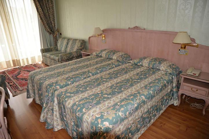 Hotel Grand Bristol